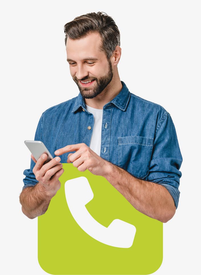 A man in a denim shirt is looking for a phone number on his smartphone. With the awisto PhonePLUS add-on, phone numbers can be stored uniformly in Dynamics 365 CE.