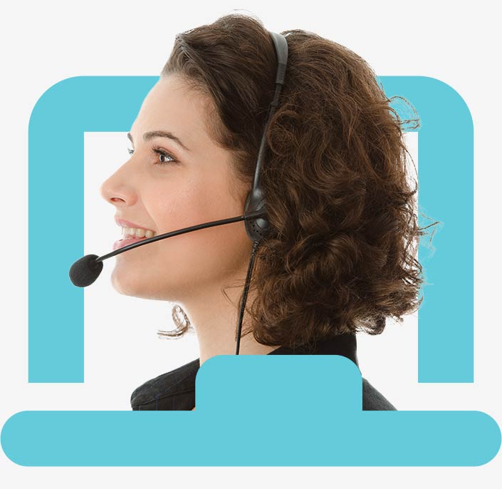 Young woman with curly hair wears a headset and speaks kindly into the microphone. CRM services from awisto are always friendly and goal-oriented.